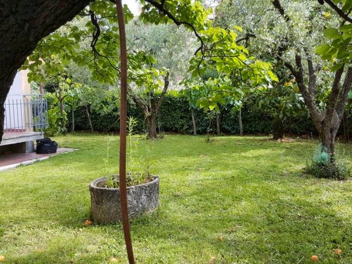 Casa con 6 locali in vendita in Fornacelle, Montemurlo