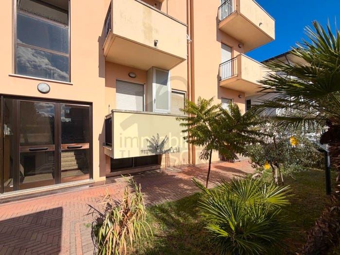 Appartamento con 5 locali in vendita in Via Enrico Berlinguer, Villa Verucchio, Verucchio