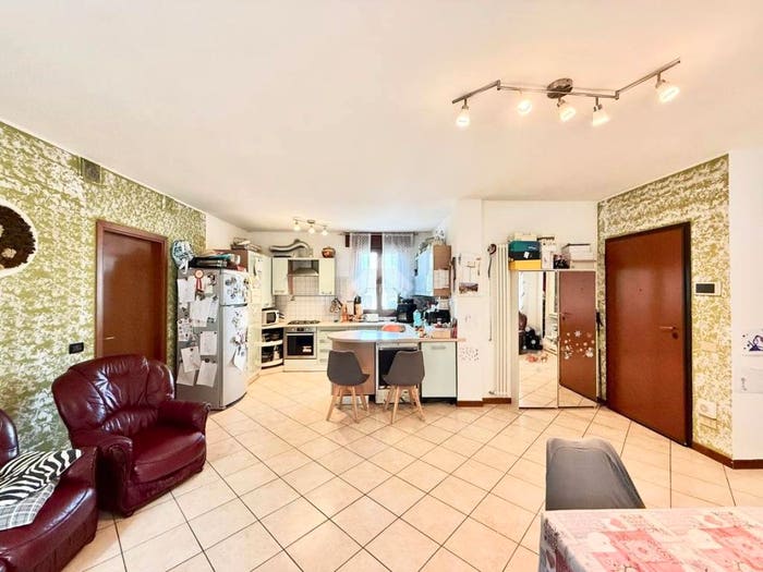 Appartamento trilocale in vendita in Via Palazzina, Centro, Rovolon