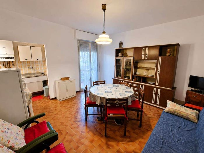 Appartamento trilocale in vendita in Via Pardini, Cinquale, Montignoso