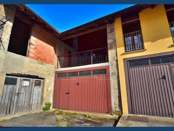 Casa bilocale in vendita in Vicolo del Pozzo, Centro, Casale Litta