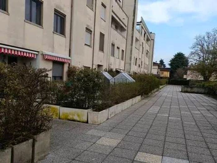 Appartamento trilocale in vendita in Via Degli Olmi, Cascine San Pietro, Cassano d'Adda