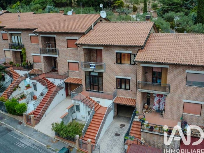 Casa con 5 locali in vendita in Via Ada Negri, Zona Nuova, Assisi