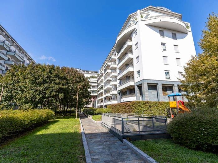 Appartamento trilocale in vendita in Via Pelandi, Borgo Palazzo, Bergamo