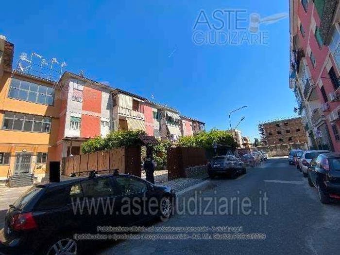 Appartamento con 5 locali in vendita in Via Pecchia isolato A Scala C int, Arzano