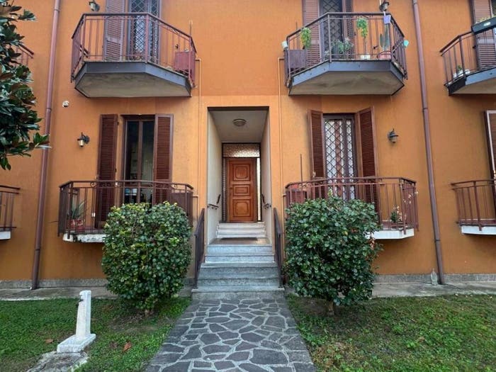 Appartamento trilocale in vendita in Via Giuseppe Verdi, Centro, Villanterio