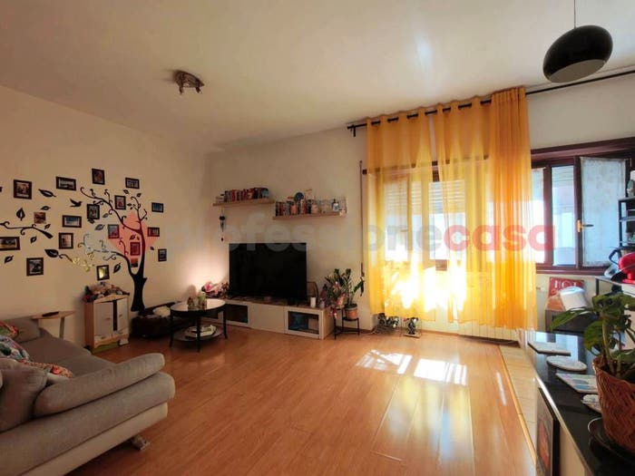 Appartamento bilocale in vendita in Via Fosdinovo, Nuovo Salario, Roma