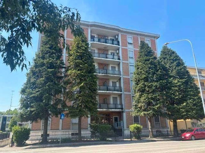 Appartamento con 6 locali in vendita in Centro, Busseto