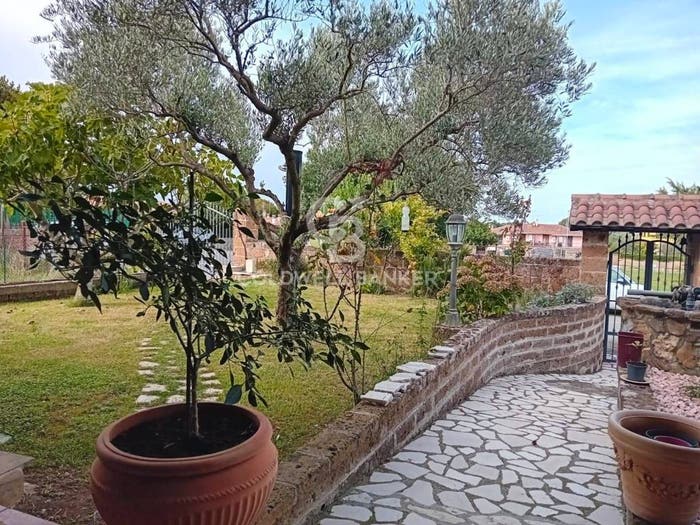 Casa con 5 locali in vendita in Via dei Tirreni, Fabrica di Roma