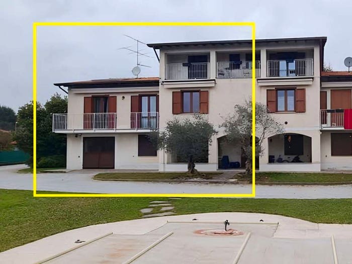 Appartamento quadrilocale in vendita in Via Aldo Moro, Centro, Imbersago