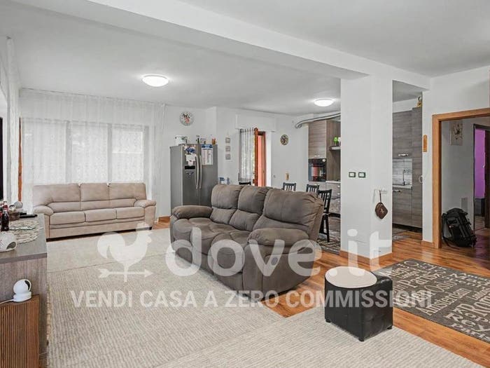 Appartamento quadrilocale in vendita in Via Vittorio Veneto, Centro, Belluno