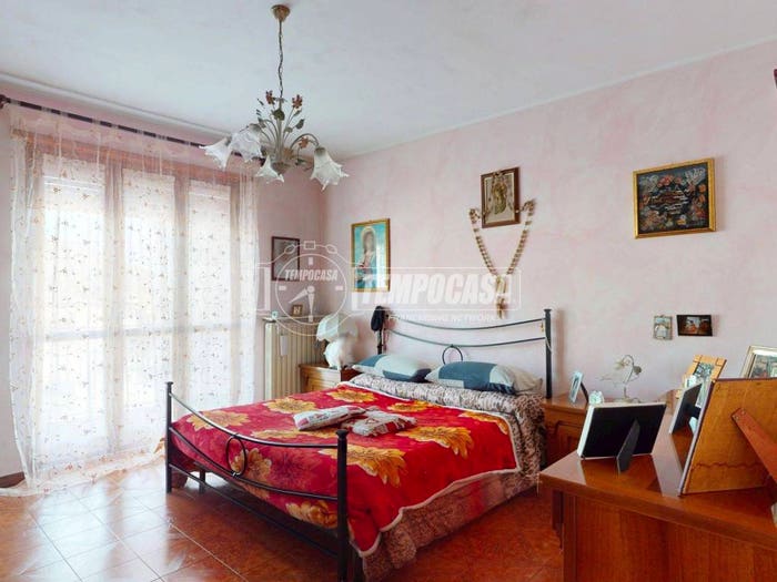 Appartamento quadrilocale in vendita in Via Serafina, Cinzano, Santa Vittoria d'Alba