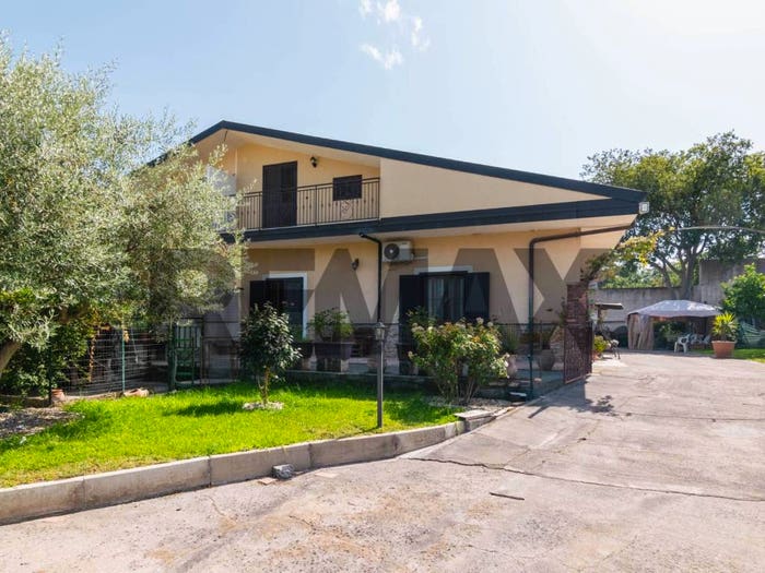 Casa con 5 locali in vendita in Via Cordovado, Pennisi Santa Maria Ammalati Piano d'Api, Acireale
