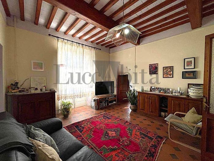Casa con 6 locali in vendita in Via di Tiglio, Colle di Compito Castelvecchio, Capannori