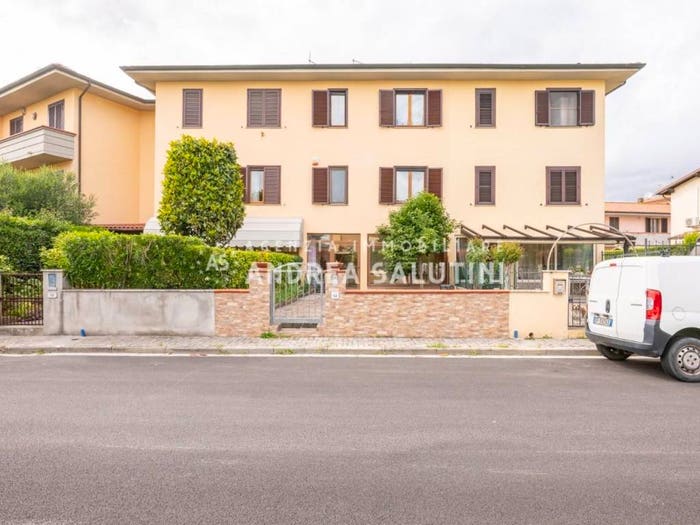 Casa con 5 locali in vendita in Via N Casarosa, Fornacette, Calcinaia