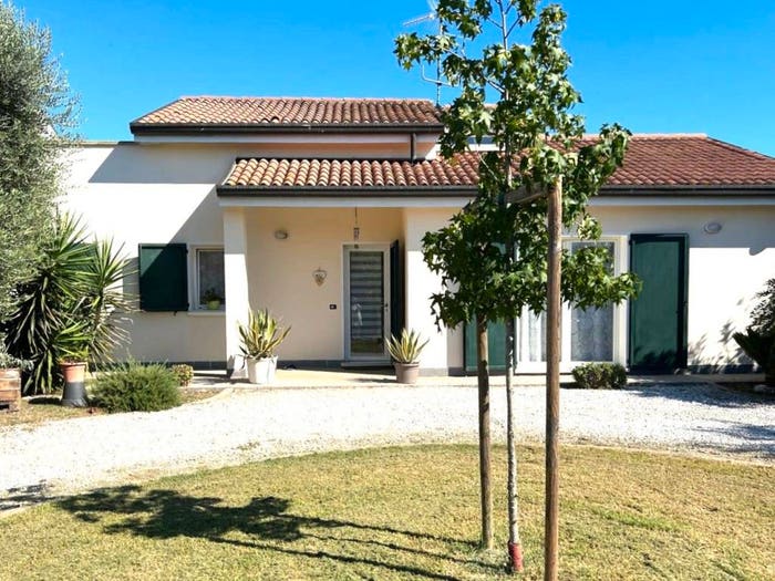 Casa quadrilocale in vendita in via stornana, Contrapò Villanova, Ferrara