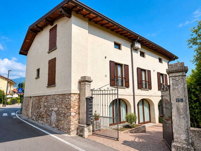 Appartamento bilocale in vendita in Via Don L Minzoni, Colombaro Timoline, Corte Franca