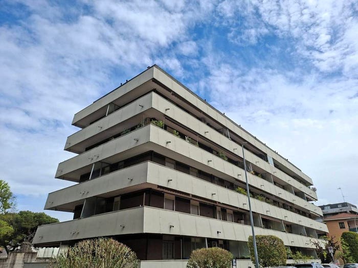 Appartamento trilocale in vendita in Via Col di Lana, Castellanza