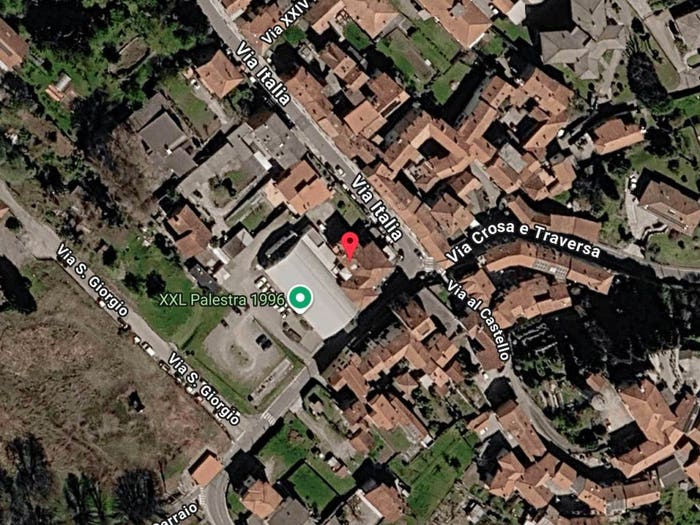 Appartamento trilocale in vendita in Via Italia Arona NO Italia Arona NO, Centro, Arona