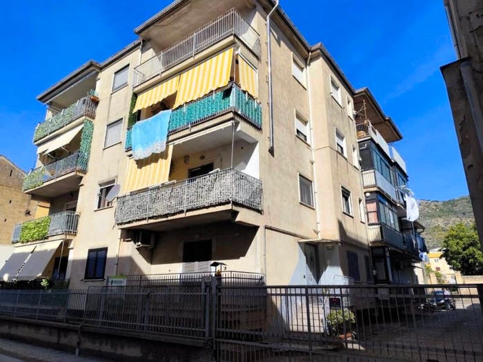 Appartamento con 6 locali in vendita in Via Appia, Santa Maria a Vico