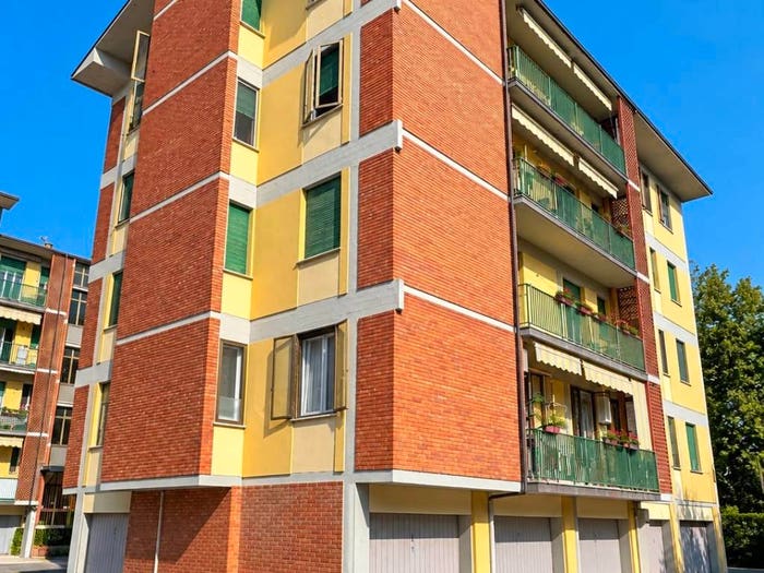 Appartamento quadrilocale in vendita in Villaggio Dante, Tortaia, Arezzo