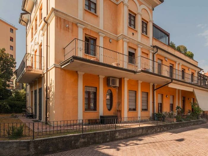 Appartamento con 6 locali in vendita in Via Martinengo Cesaresco, Crocifissa di Rosa, Brescia