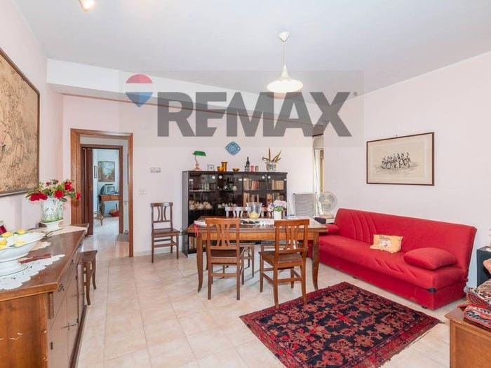 Appartamento con 5 locali in vendita in Via Del Fondaco, Linguaglossa