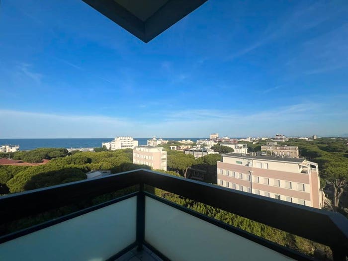 Appartamento quadrilocale in vendita in Viale Bologna, Milano Marittima, Cervia