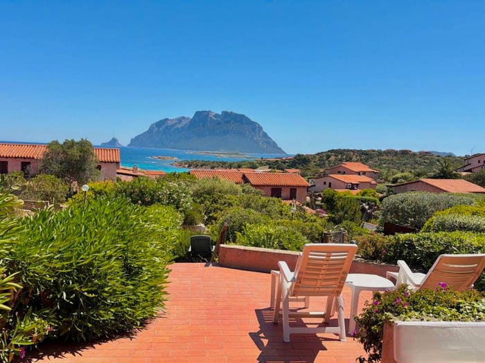 Casa con 6 locali in vendita in Villaggio Costa Corallina, Murta Maria Porto Istana, Olbia