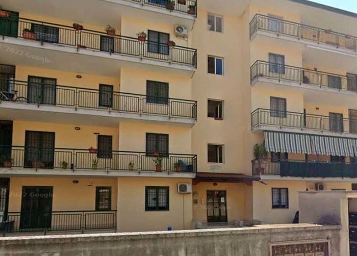 Appartamento con 5 locali in vendita in Via publio ovidio nasone, Aversa