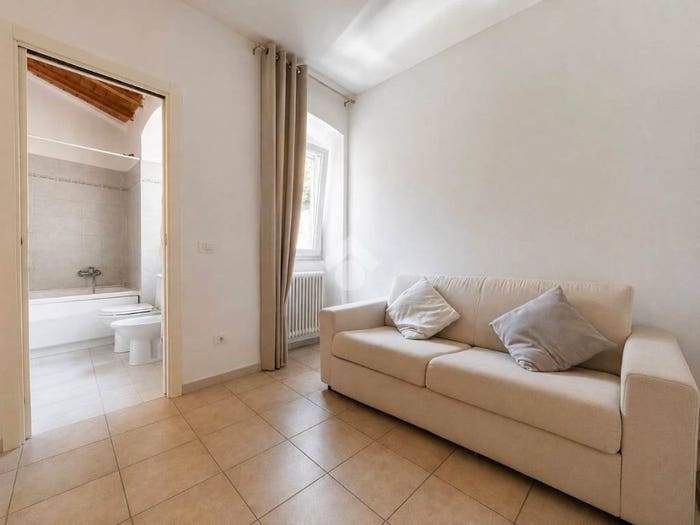 Appartamento bilocale in vendita in Via Cavour, Lerici Paese, Lerici