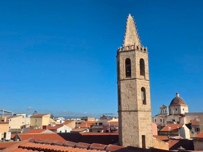Appartamento trilocale in vendita in Via Carlo Alberto, Centro Storico, Alghero