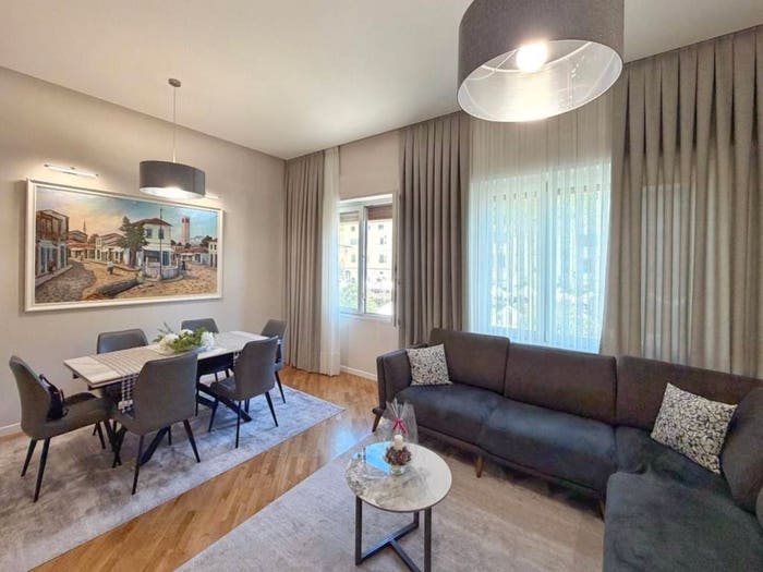 Appartamento quadrilocale in vendita in Piazza Sant'Ambrogio, Sant'Ambrogio, Firenze