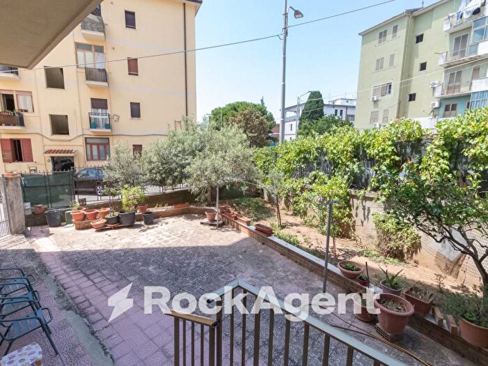 Appartamento quadrilocale in vendita in Via Antonio Purificato, San Leonardo, Catanzaro