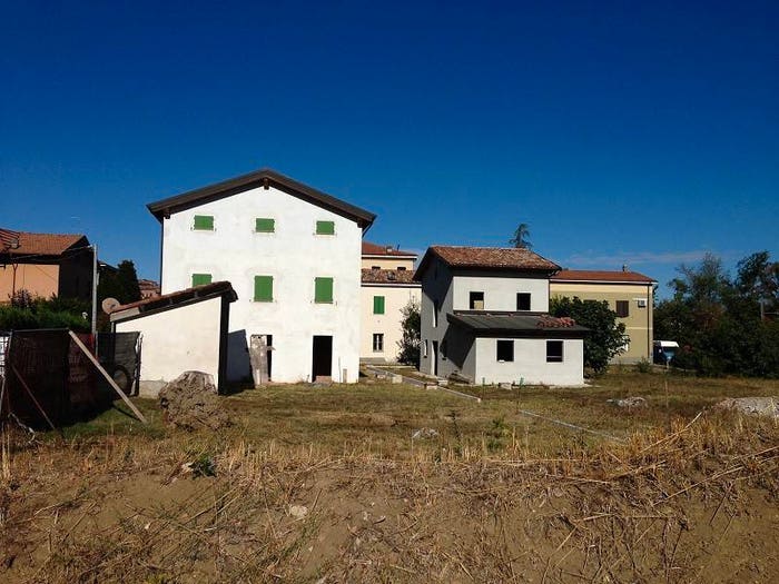 Casa con 6 locali in vendita in Baggiovara, Modena