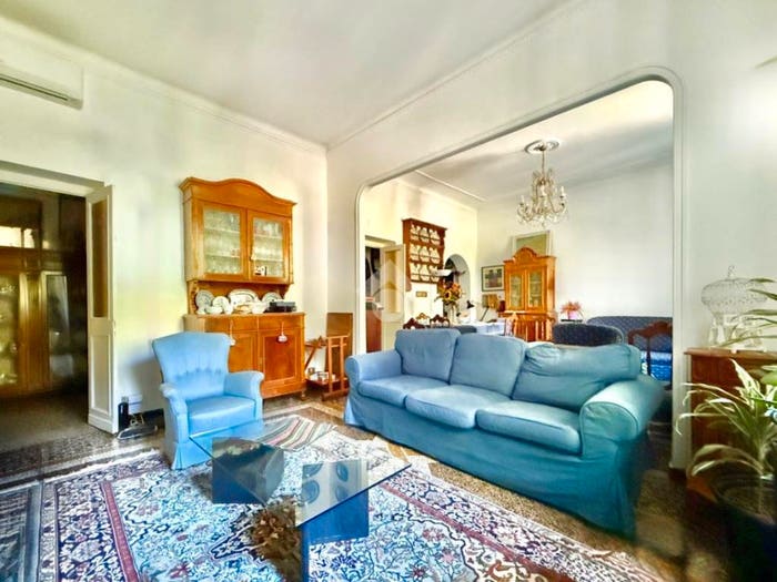 Appartamento con 6 locali in vendita in Corso Torino, Foce, Genova