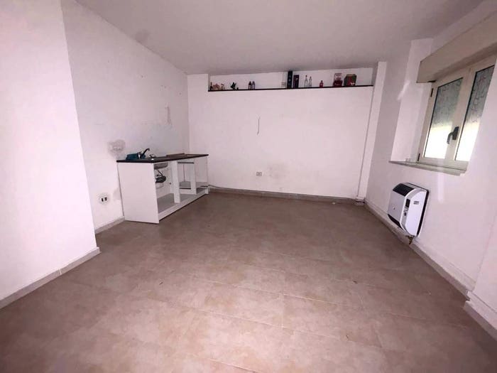 Appartamento trilocale in vendita in Piazza Giuseppe Ungaretti, Parco degli Aranci, Caserta