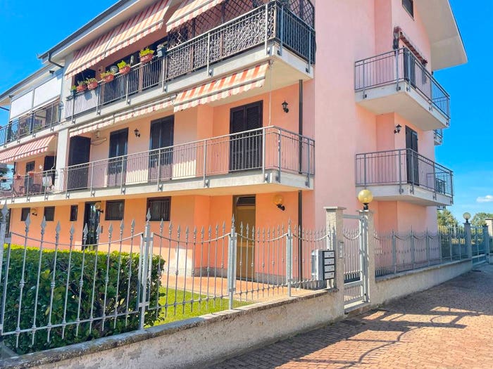 Appartamento quadrilocale in vendita in Via Racconigi, Sommariva del Bosco