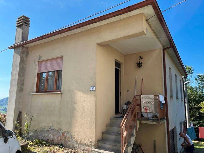 Casa quadrilocale in vendita in Iggio, Pellegrino Parmense