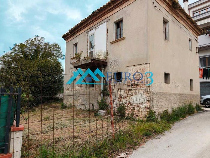 Casa quadrilocale in vendita in Contrada Forcella, Castel di Lama