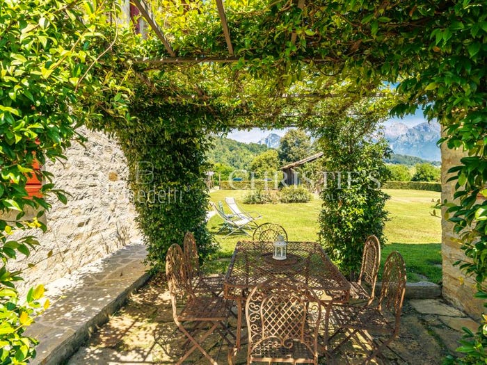 Casa con 6 locali in vendita in Via del Boscon, Belluno