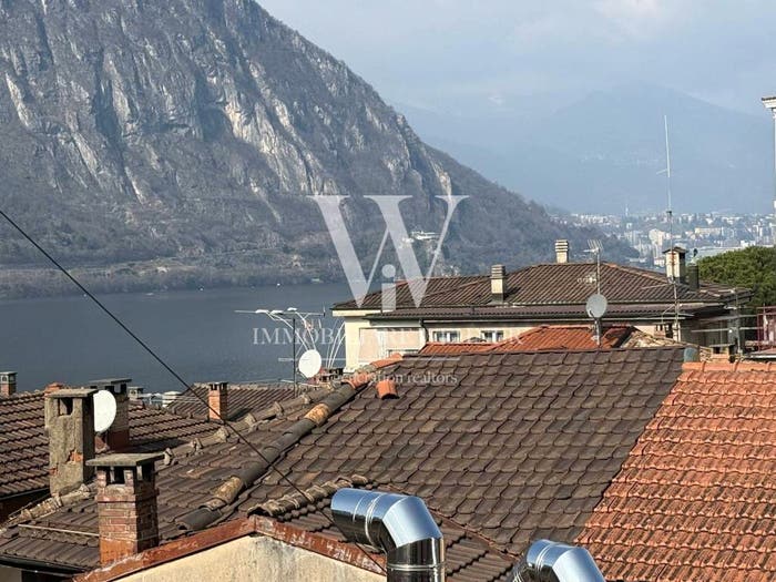 Appartamento trilocale in vendita in Campione d'Italia
