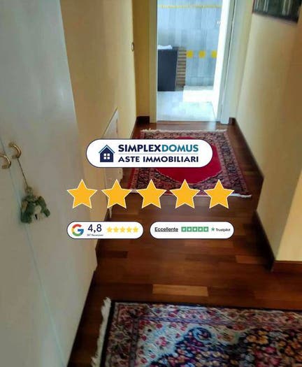 Appartamento con 6 locali in vendita in Corso Cavour, Centro, Macerata