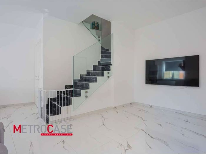 Appartamento trilocale in vendita in pesio, Centro, Corneliano d'Alba