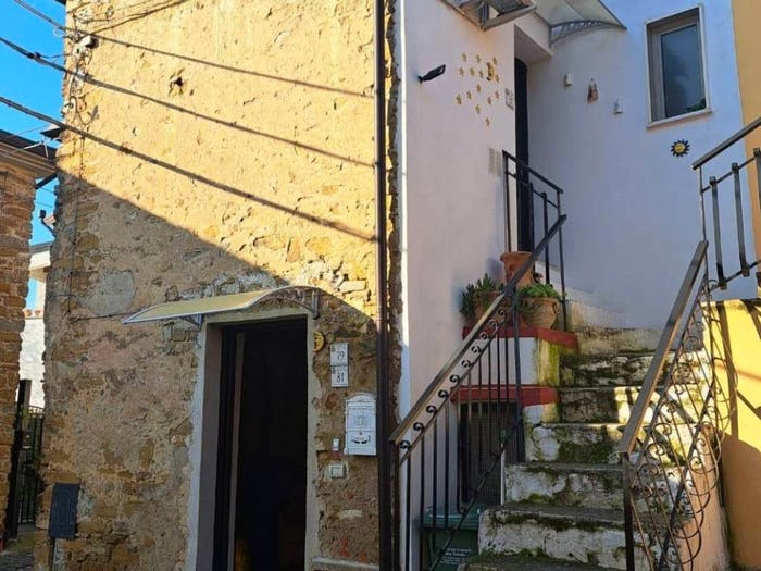 Casa quadrilocale in vendita in Corso Giuseppe Garibaldi, Centro, Prignano Cilento