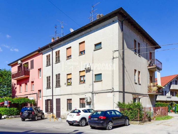 Appartamento bilocale in vendita in Via Montello, Vighizzolo Cascina Varenna, Cantù