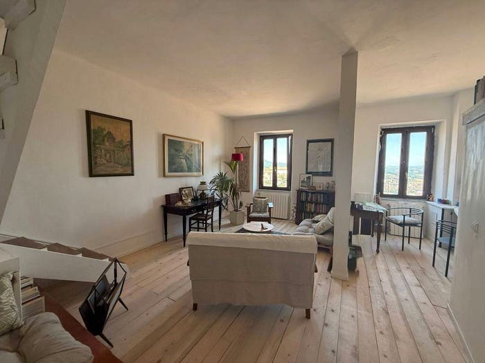 Appartamento con 6 locali in vendita in Via del Canale, Centro, Narni