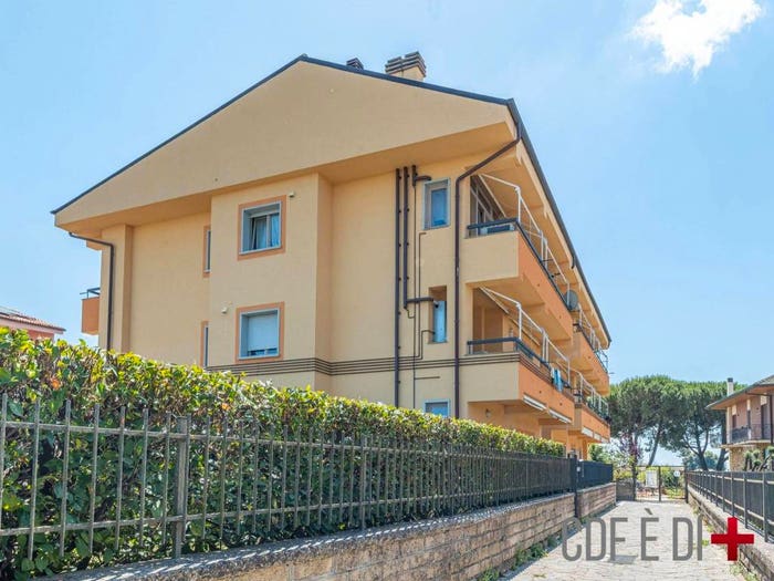 Appartamento con 5 locali in vendita in Via Bardiniana, Grotte di Castro