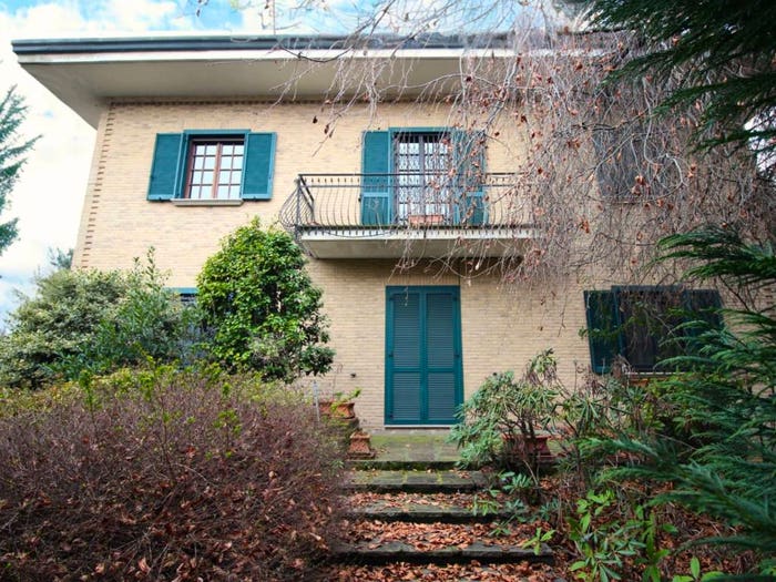 Casa con 6 locali in vendita in Via Matteotti, Centro, Limbiate