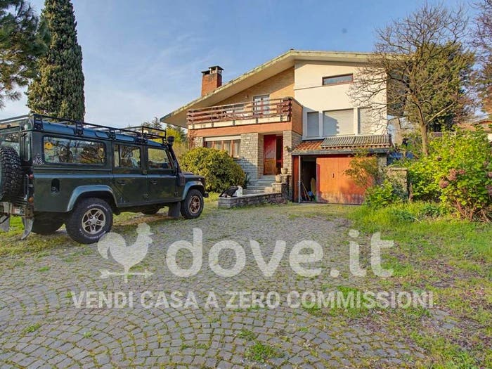 Casa con 6 locali in vendita in Via Campo dei Fiori, CocquioTrevisago